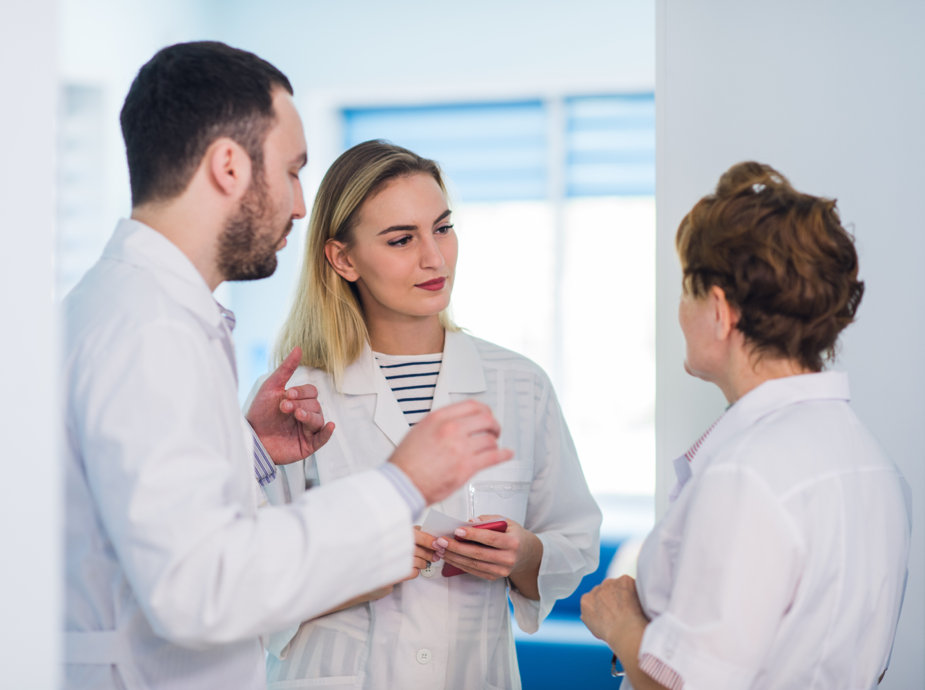 Konsultacja lekarza z pacjentem